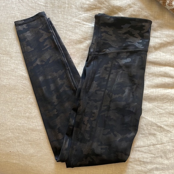 SPANX Look At Me Now leggings - black camo - Picture 1 of 5